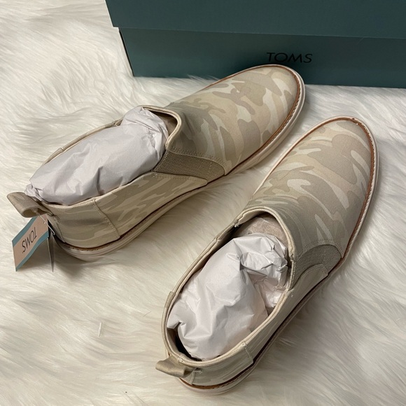 Toms, Camo, Sneaker, Bootie, Canvas, Slip-on, Size 8.5, NWT - Picture 6 of 12